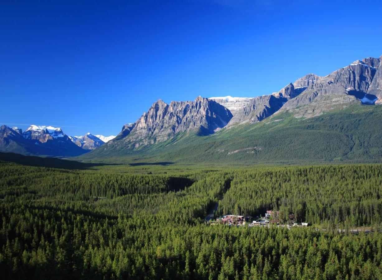 Sunwapta Falls Rocky Mountain Lodge Jasper Zewnętrze zdjęcie